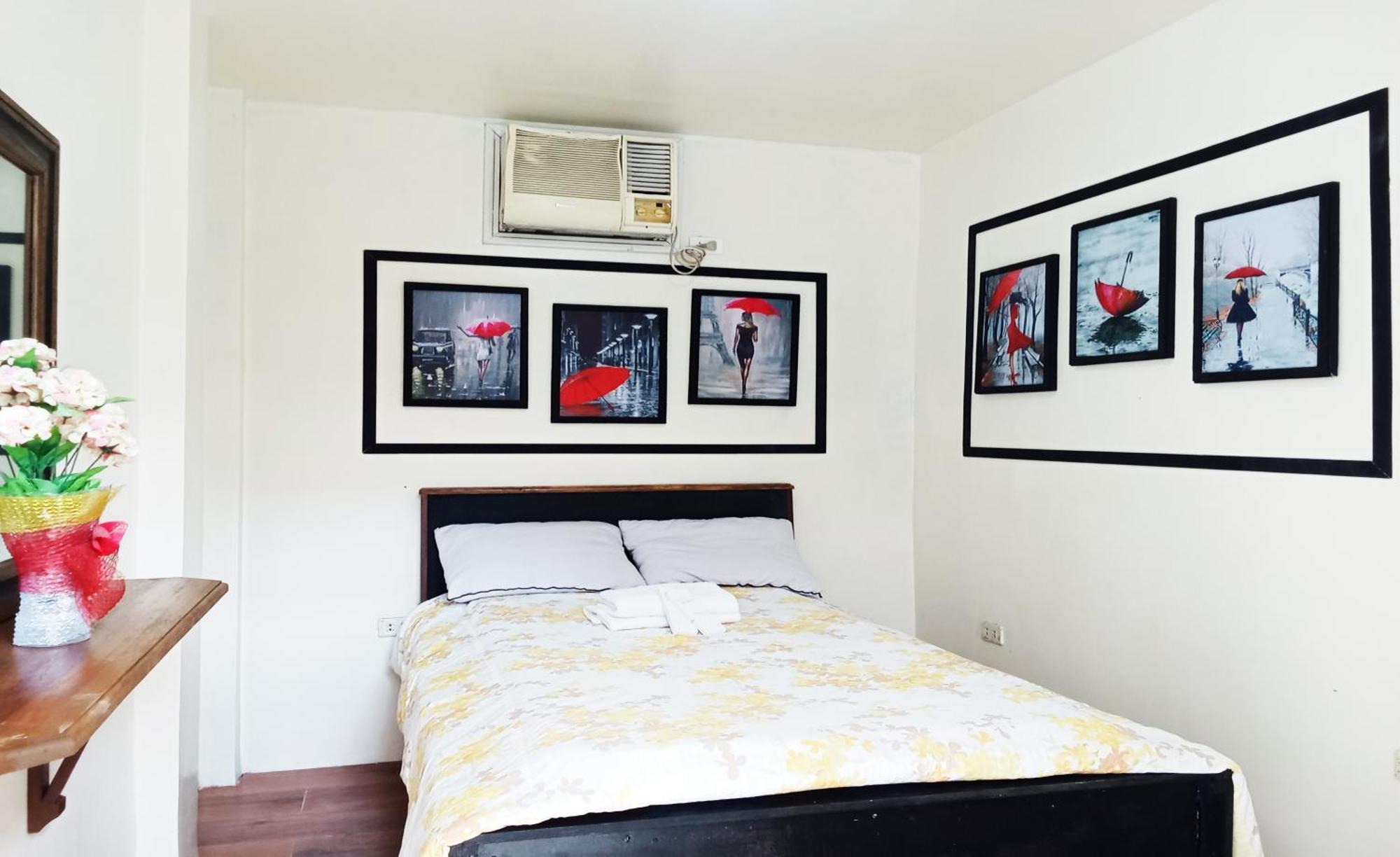Leizel'S Bed & Breakfast Palompon Exterior photo